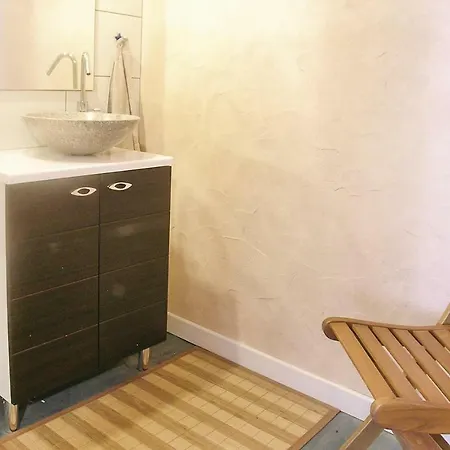 Two-bedroom Holiday In Sur Mer * LʼAiguillon-sur-Mer